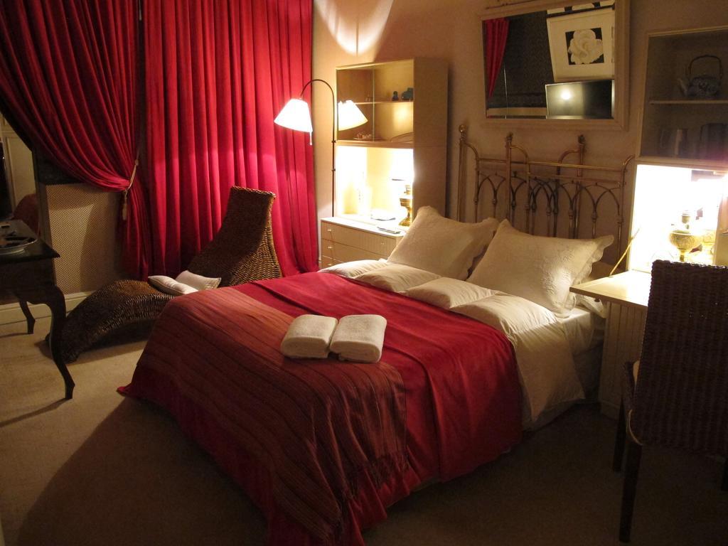 La Casona De Grace Bed & Breakfast Olivos Phòng bức ảnh