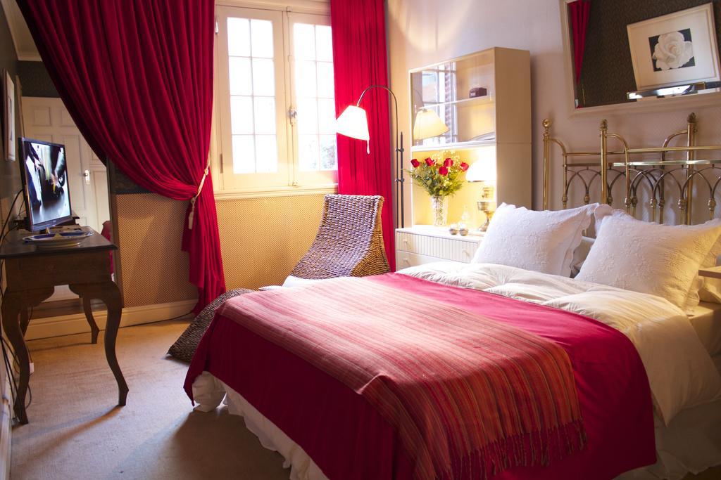 La Casona De Grace Bed & Breakfast Olivos Phòng bức ảnh